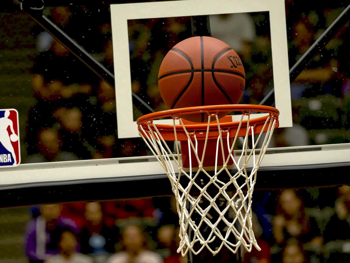 九游娱乐下载-中国男篮注重阵容磨合打造高效配合，中国男篮的  第3张