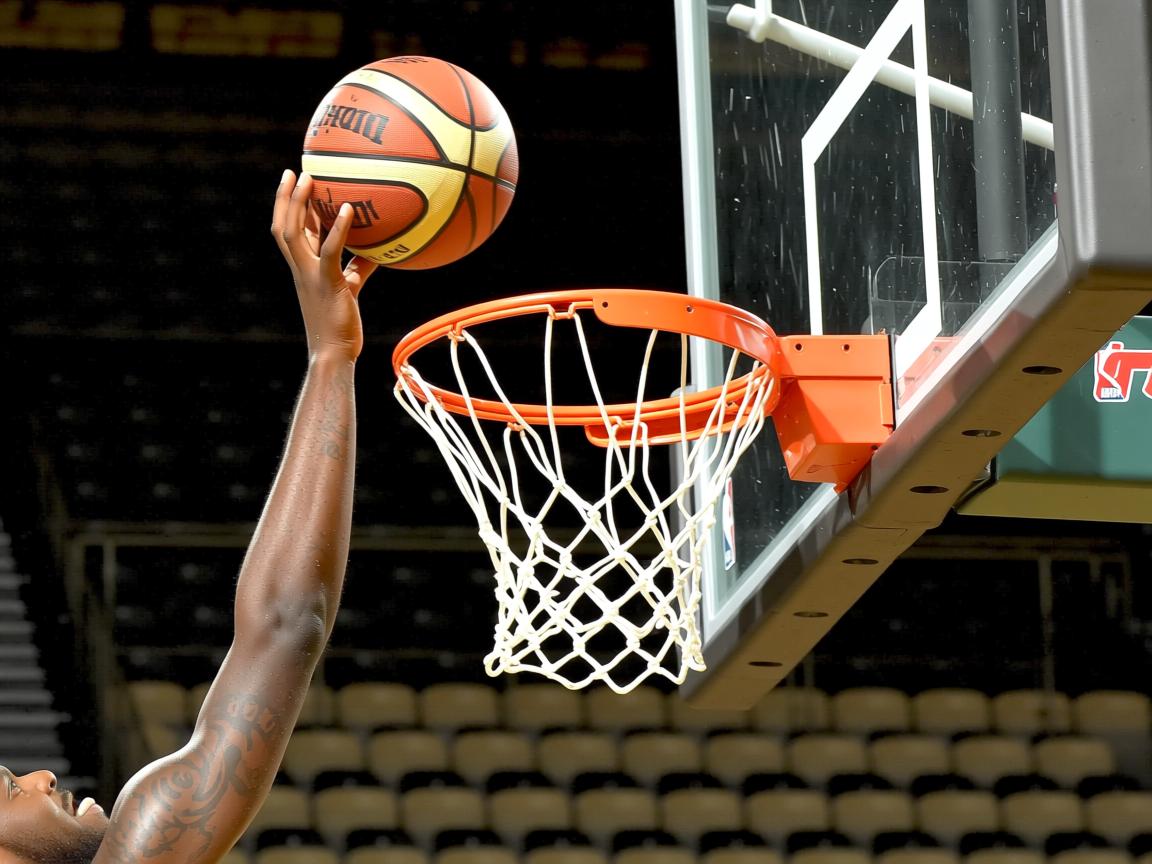 九游娱乐登录-塞维利亚围绕中锋展开多次进攻配合，塞维利亚是强队吗  第3张